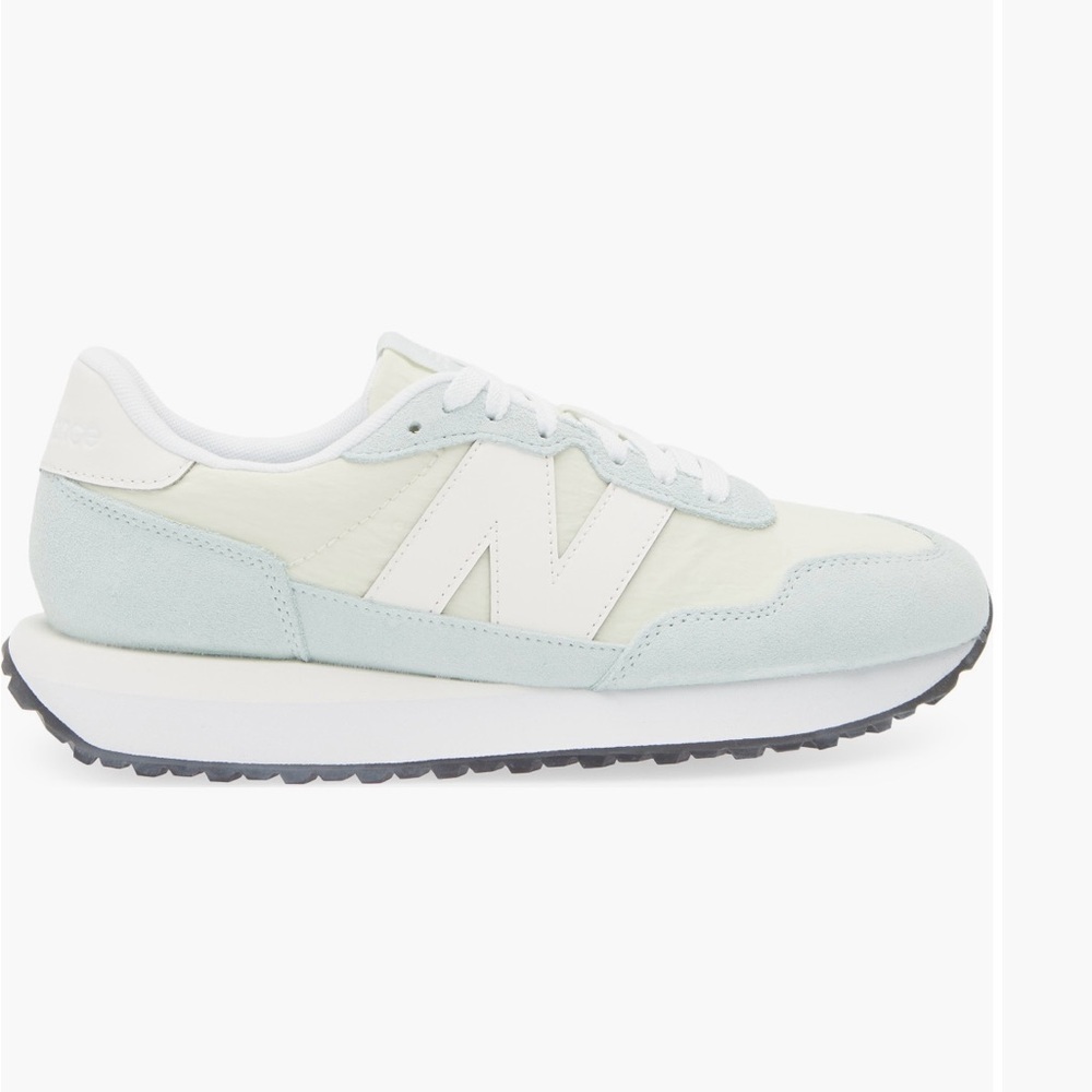 New Balance Women's Cream and Light Blue Sneakers